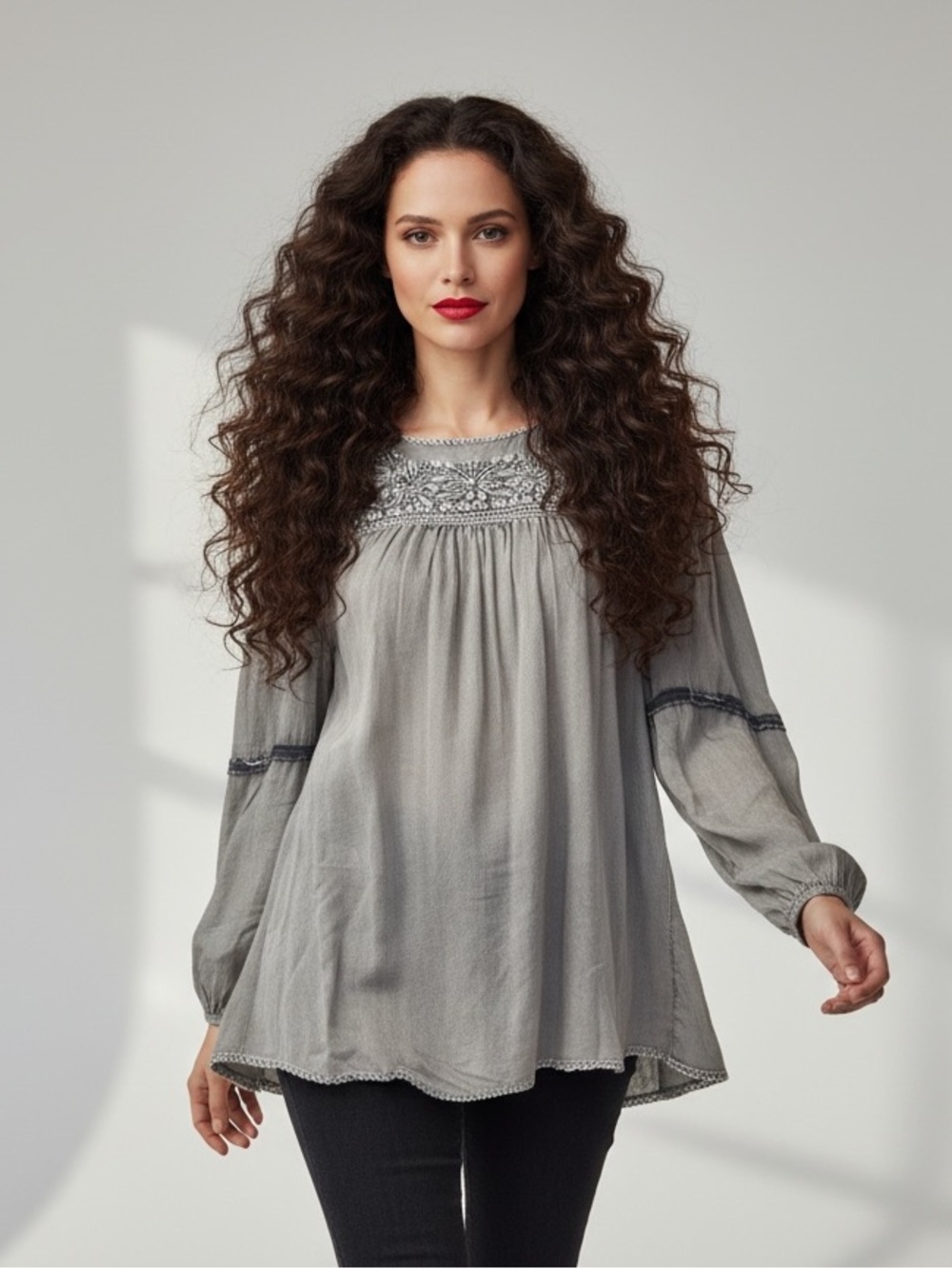 Luna Moon Gray Chambray Embroidered Floral Babydoll Blouse - Medium